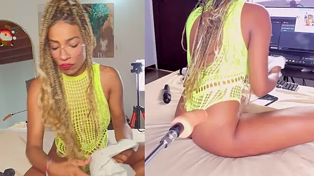 Snapshot of Ebony_Skye chatting on 15, 12, 2025 Ebony Skye online show from 15, 12, 2025