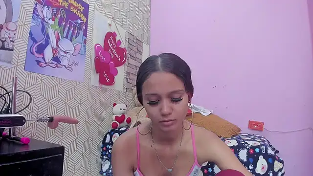 Snapshot of MarianaManzur chatting on 10, 1, 2025 MarianaManzur online show from 10, 1, 2025