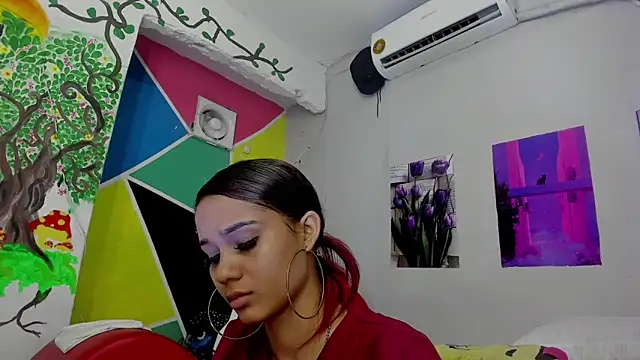 Snapshot of MarianaManzur chatting on 17, 2, 2025 MarianaManzur online show from 17, 2, 2025