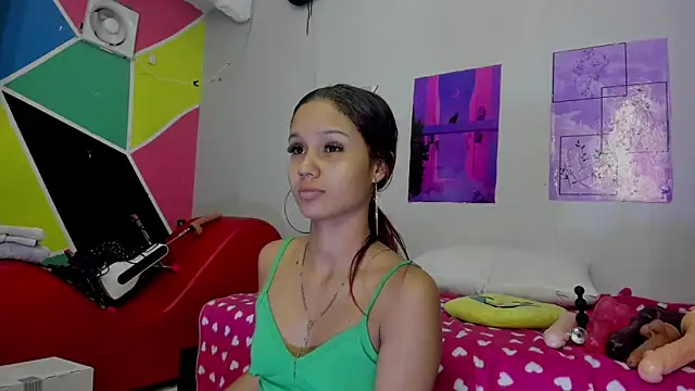 Snapshot of MarianaManzur chatting on 28, 2, 2025 MarianaManzur online show from 28, 2, 2025
