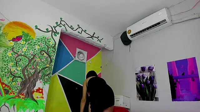 Snapshot of MarianaManzur chatting on 28, 2, 2025 MarianaManzur online show from 28, 2, 2025