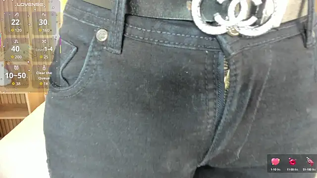 Valentina Ross  online show from 15, 9, 2025