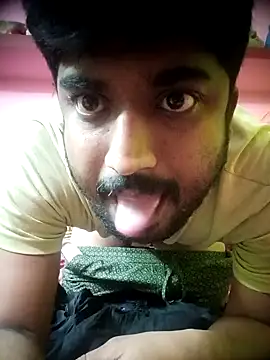 Snapshot of Driver-naru chatting on 1, 2, 2025 Driver-naru online show from 1, 2, 2025