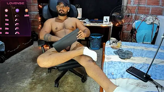 Snapshot of Imperion_king chatting on 17, 12, 2024 Imperion king online show from 17, 12, 2024