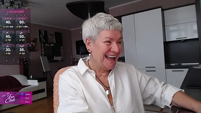 roxana brooks online show from 23, 10, 2025