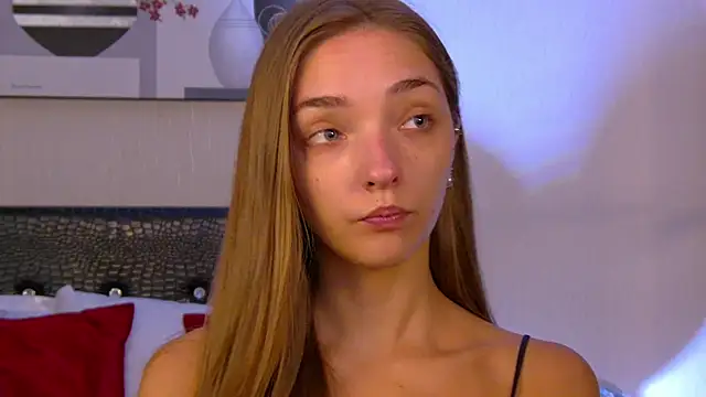 Snapshot of VirginieCruz chatting on 19, 1, 2026 VirginieCruz online show from 19, 1, 2026