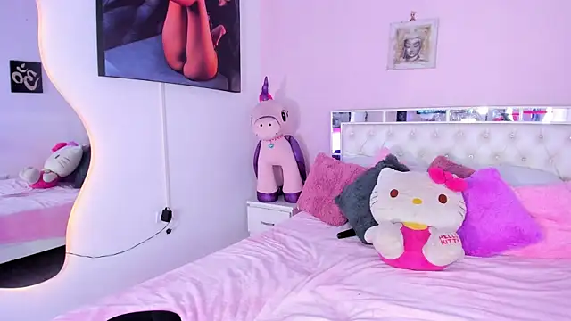 Snapshot of Candace_Hill1 chatting on 20, 3, 2025 Candace Hill1 online show from 20, 3, 2025