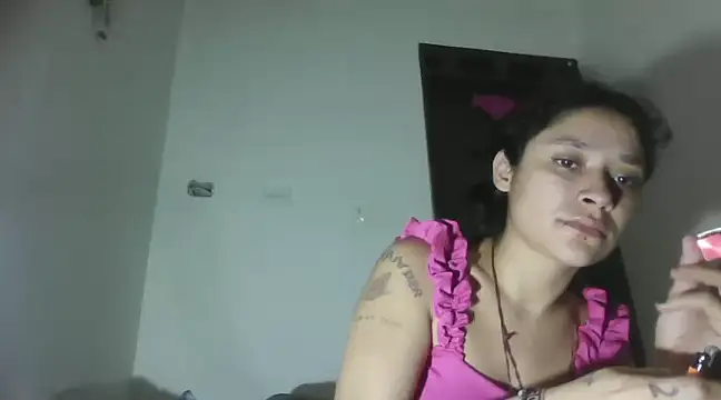 TamaraNauthy online show from 4, 1, 2025