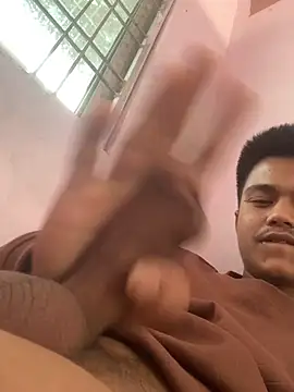 Snapshot of Hullax chatting on 28, 2, 2026 Hullax online show from 28, 2, 2026