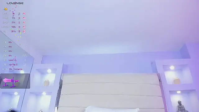 Snapshot of Isabella_Daniell chatting on 8, 1, 2025 Isabella Daniell online show from 8, 1, 2025