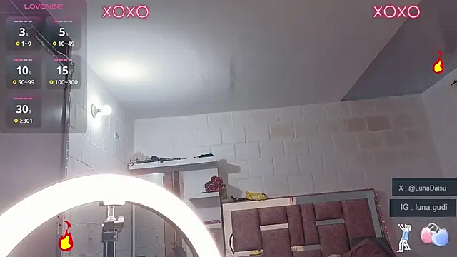 LunaGudi online show from 7, 10, 2025