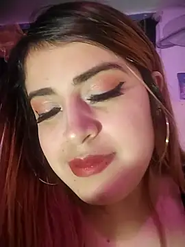 Snapshot of bella_star21 chatting on 7, 10, 2025 bella star21 online show from 7, 10, 2025