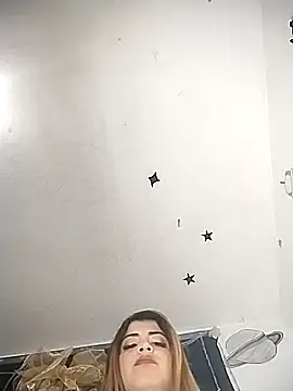 Snapshot of bella_star21 chatting on 9, 11, 2025 bella star21 online show from 9, 11, 2025