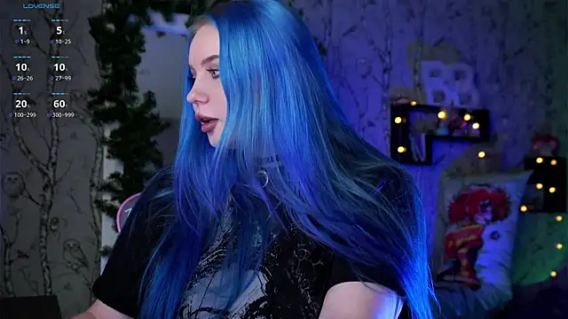 Moon Valkyrie online show from 22, 12, 2024