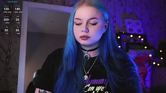 Moon Valkyrie online show from 1, 2, 2025