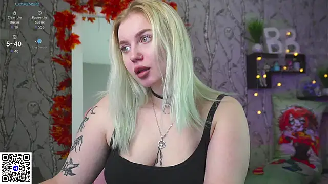 Moon Valkyrie online show from 22, 10, 2025