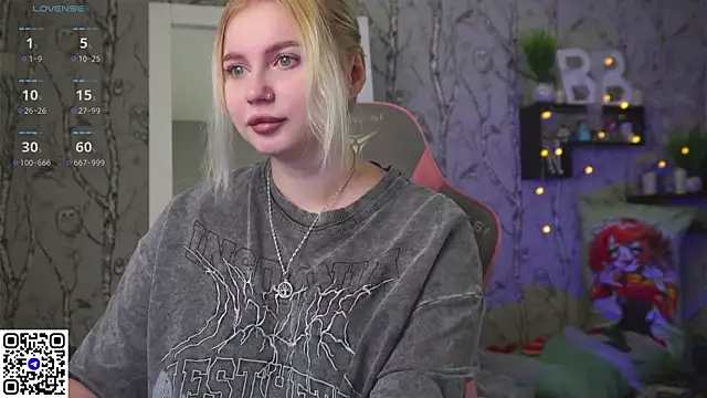 Moon Valkyrie online show from 19, 11, 2025