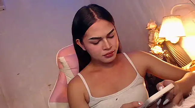 Ashely Lewis online show from 7, 12, 2024