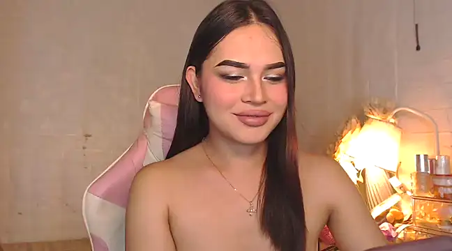 Ashely Lewis online show from 17, 2, 2025