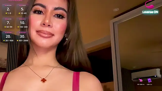 HeavenlyBlair online show from 28, 10, 2025