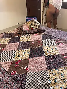 Snapshot of debu46 chatting on 5, 3, 2026 debu46 online show from 5, 3, 2026