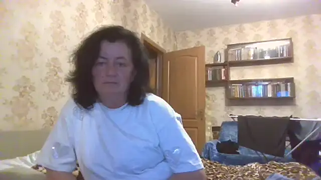 GypsiQueen2 online show from 12, 7, 2026