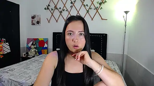 Snapshot of naughty_girl_4u chatting on 1, 4, 2026 naughty girl 4u online show from 1, 4, 2026