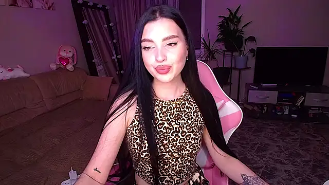   Malika   online show from 30, 10, 2025