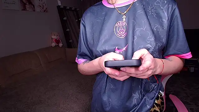   Malika   online show from 14, 12, 2025