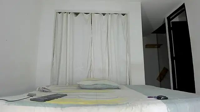 Fairycandyx online show from 11, 6, 2026