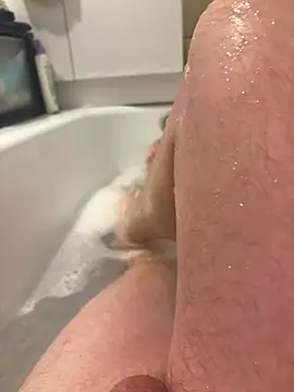 Snapshot of David19932908 chatting on 16, 10, 2025 David19932908 online show from 16, 10, 2025