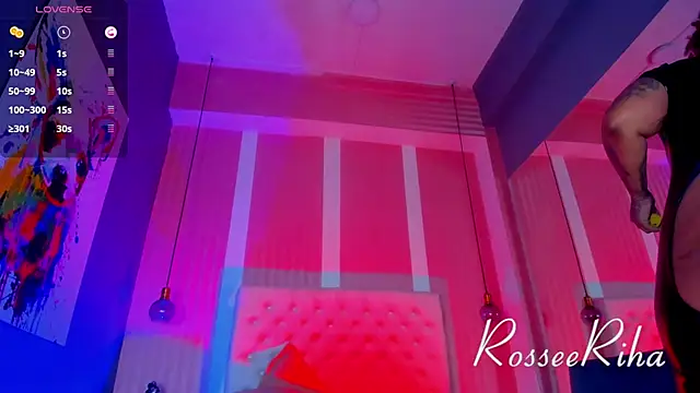 Snapshot of rihanna_rose chatting on 5, 1, 2025 rihanna rose online show from 5, 1, 2025