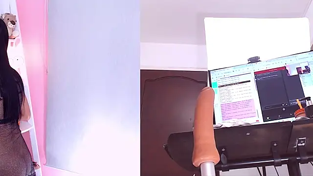 Snapshot of Sweet_Susie_ chatting on 24, 9, 2025 Sweet Susie online show from 24, 9, 2025