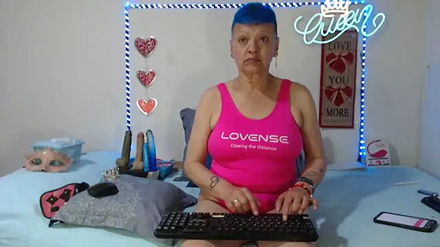 loquitaqueen011 online show from 16, 5, 2026