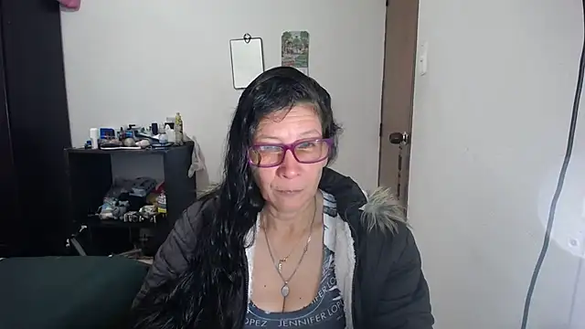 Snapshot of latin49 chatting on 14, 2, 2026 latin49 online show from 14, 2, 2026