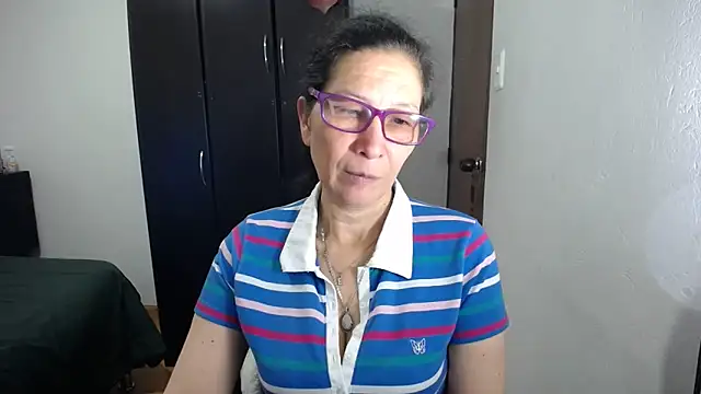 Snapshot of latin49 chatting on 28, 2, 2026 latin49 online show from 28, 2, 2026