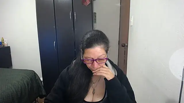 Snapshot of latin49 chatting on 13, 3, 2026 latin49 online show from 13, 3, 2026