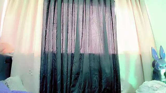 lesly xx online show from 24, 2, 2026