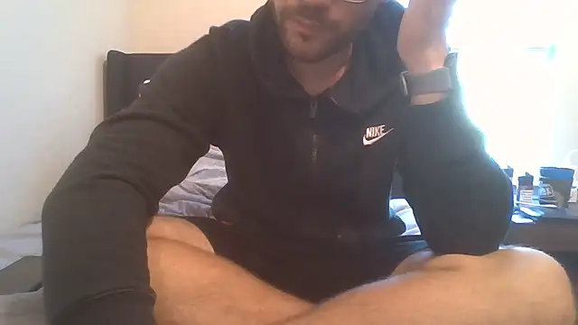 Snapshot of Hotboyo01 chatting on 17, 2, 2025 Hotboyo01 online show from 17, 2, 2025