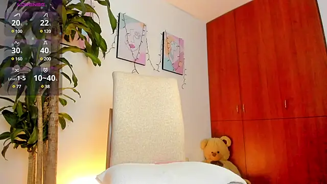 alessia1   online show from 11, 3, 2025