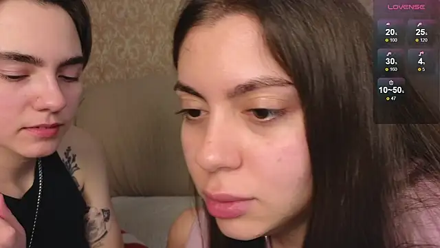 Snapshot of twobabesweet chatting on 22, 2, 2026 twobabesweet online show from 22, 2, 2026