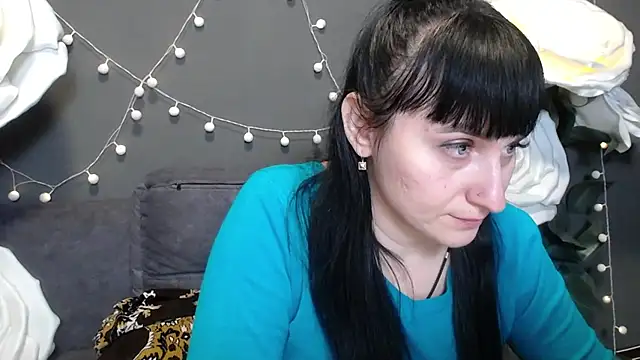 NinaFlawlees online show from 27, 11, 2025