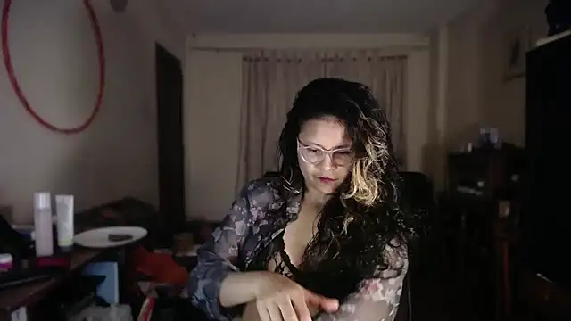 Hathorlove online show from 10, 5, 2026