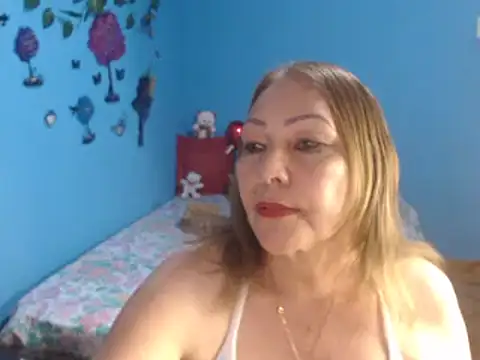 Snapshot of milfeddy_ chatting on 25, 1, 2025 milfeddy online show from 25, 1, 2025