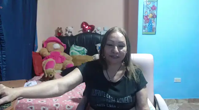 Snapshot of milfeddy_ chatting on 18, 2, 2025 milfeddy online show from 18, 2, 2025