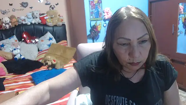 Snapshot of milfeddy_ chatting on 10, 3, 2025 milfeddy online show from 10, 3, 2025