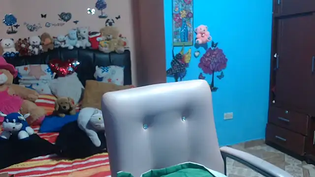 Snapshot of milfeddy_ chatting on 11, 3, 2025 milfeddy online show from 11, 3, 2025