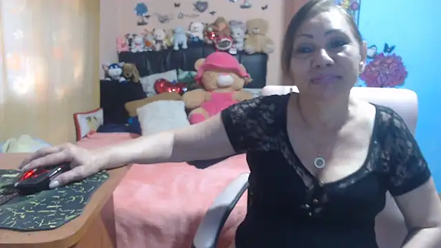 Snapshot of milfeddy_ chatting on 8, 9, 2025 milfeddy online show from 8, 9, 2025