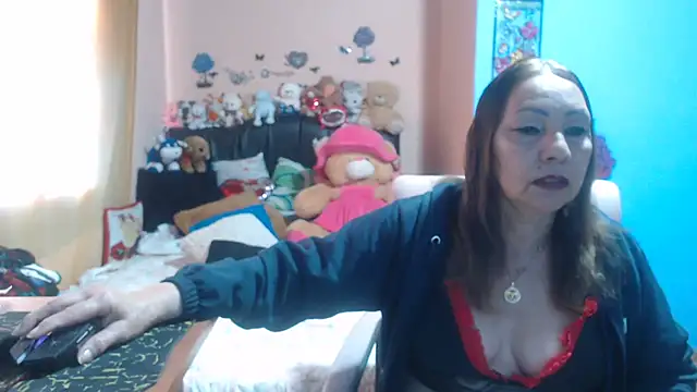 Snapshot of milfeddy_ chatting on 25, 9, 2025 milfeddy online show from 25, 9, 2025