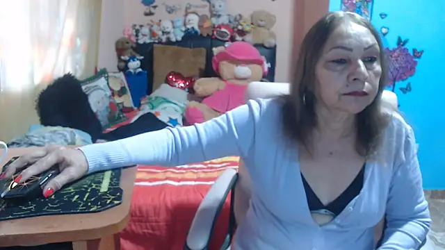 Snapshot of milfeddy_ chatting on 22, 10, 2025 milfeddy online show from 22, 10, 2025